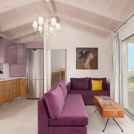 Alba Bianca Villa, Family Retreat With Heated Pool By Thinkvilla Villa *