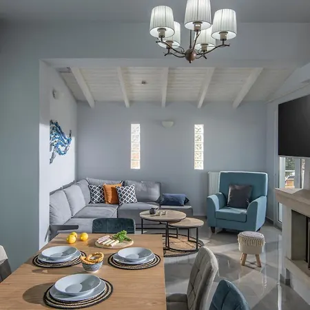 Villa Alba Bianca Villa, Family Retreat With Heated Pool By Thinkvilla Hersonissos (Crete)