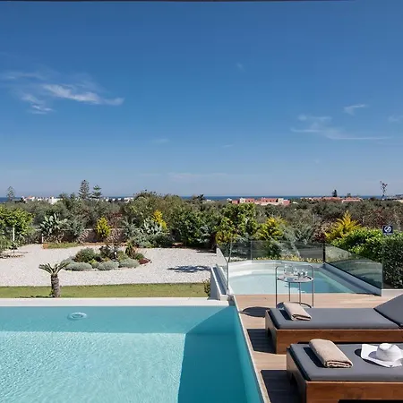 Alba Bianca Villa, Family Retreat With Heated Pool By Thinkvilla * Hersonissos (Crete)