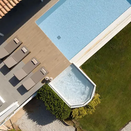 Alba Bianca Villa, Family Retreat With Heated Pool By Thinkvilla Villa