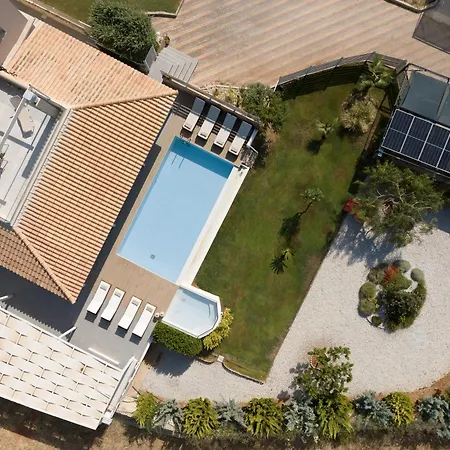 Alba Bianca Villa, Family Retreat With Heated Pool By Thinkvilla Villa